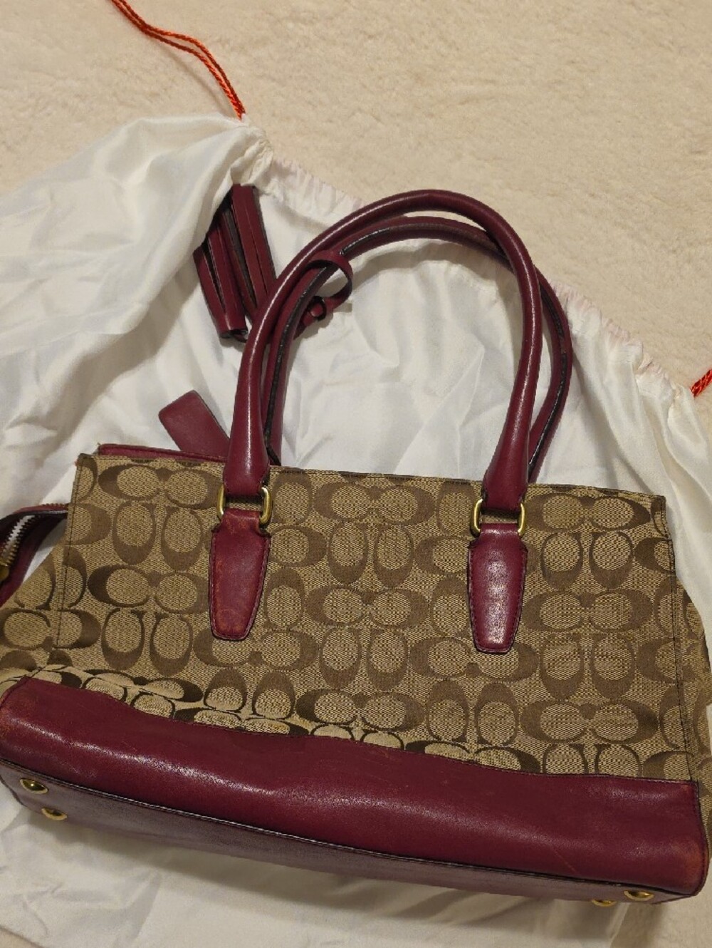 Coach Bag Legacy 25371 Signature C Tassels Burgundy - Picture 13 of 17